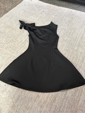Women’s One-Shoulder Black Dress with Shoulder Tie